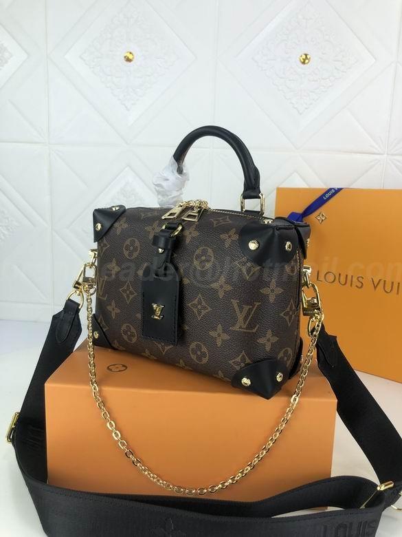 Louis Vuitton Handbags 144